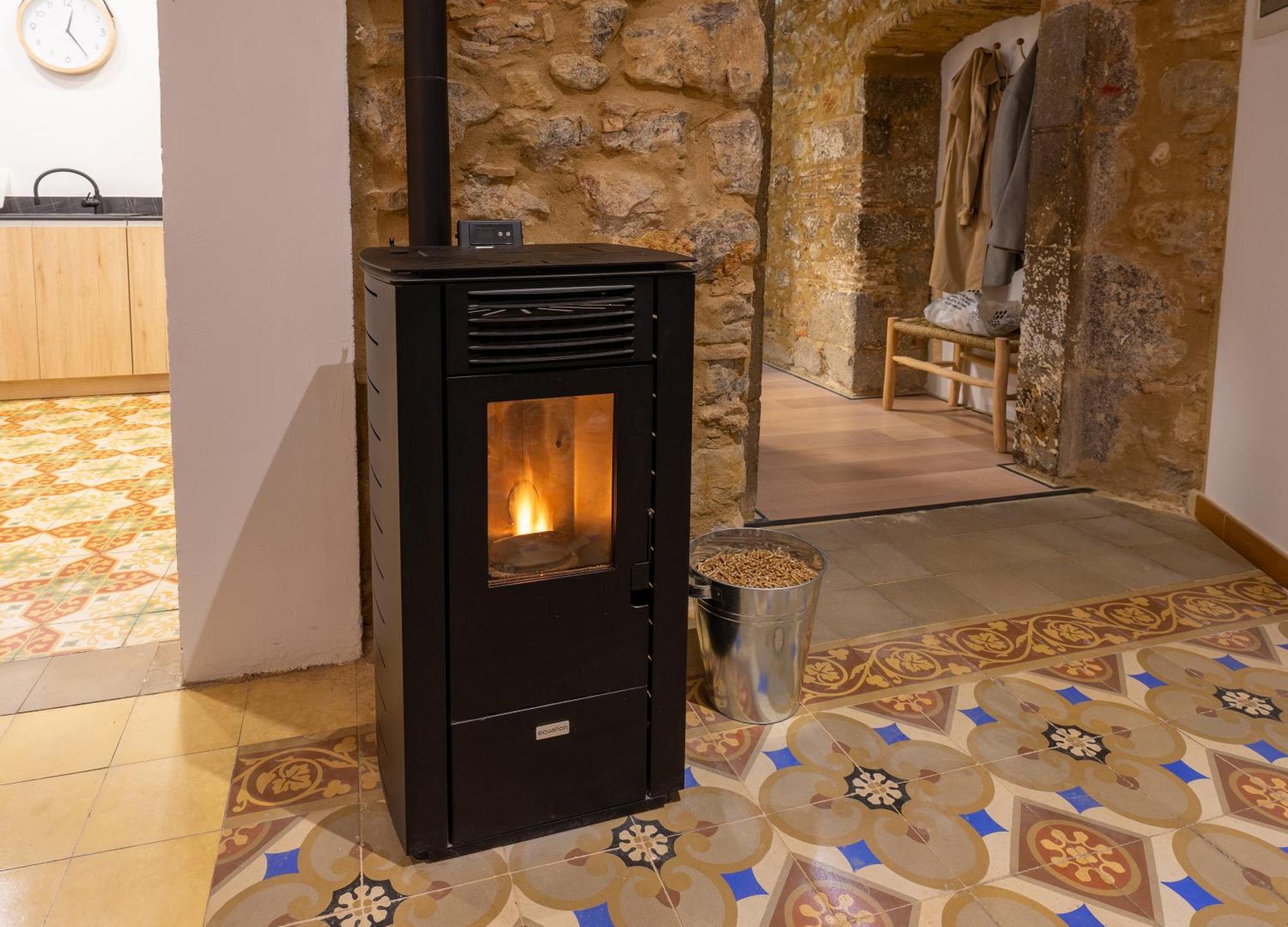 Empordanna, Apartamento Con Encanto En El Corazon Del Emporda ตอร์โรเอยา เด มอนต์กรี ภายนอก รูปภาพ
