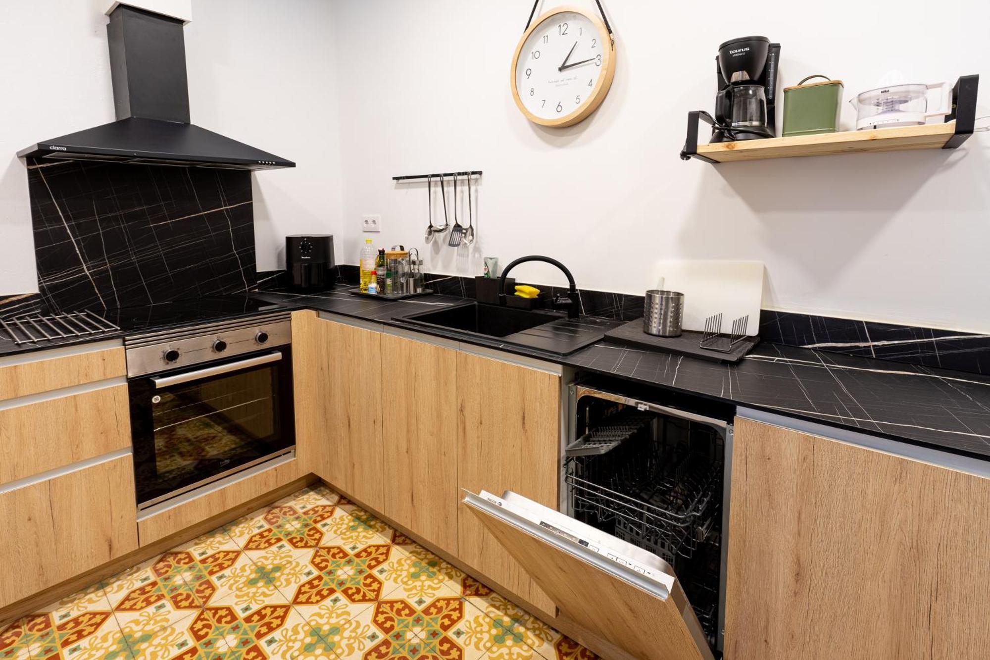 Empordanna, Apartamento Con Encanto En El Corazon Del Emporda ตอร์โรเอยา เด มอนต์กรี ภายนอก รูปภาพ